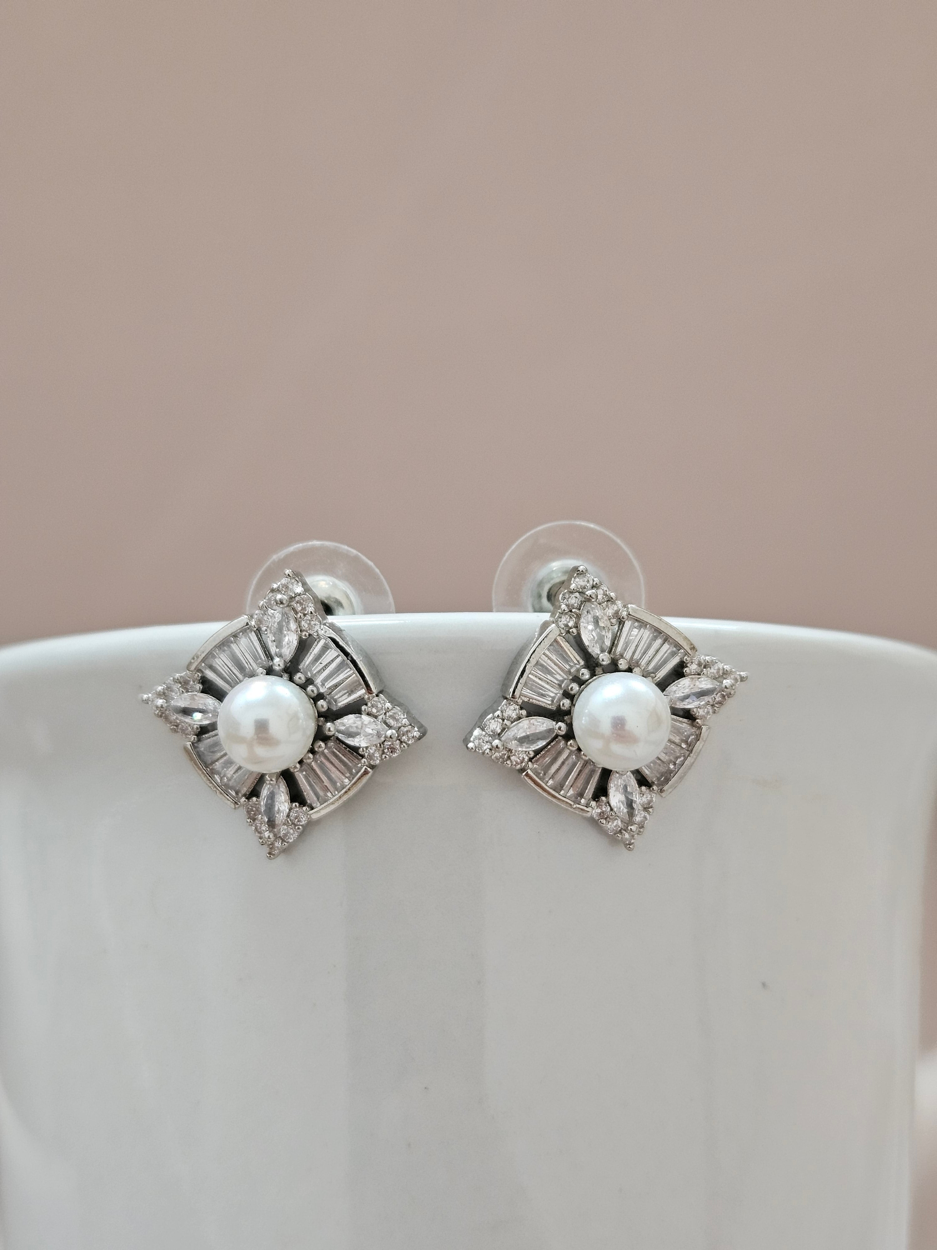 Square Stud Crystal Pearl Earrings - AESP8