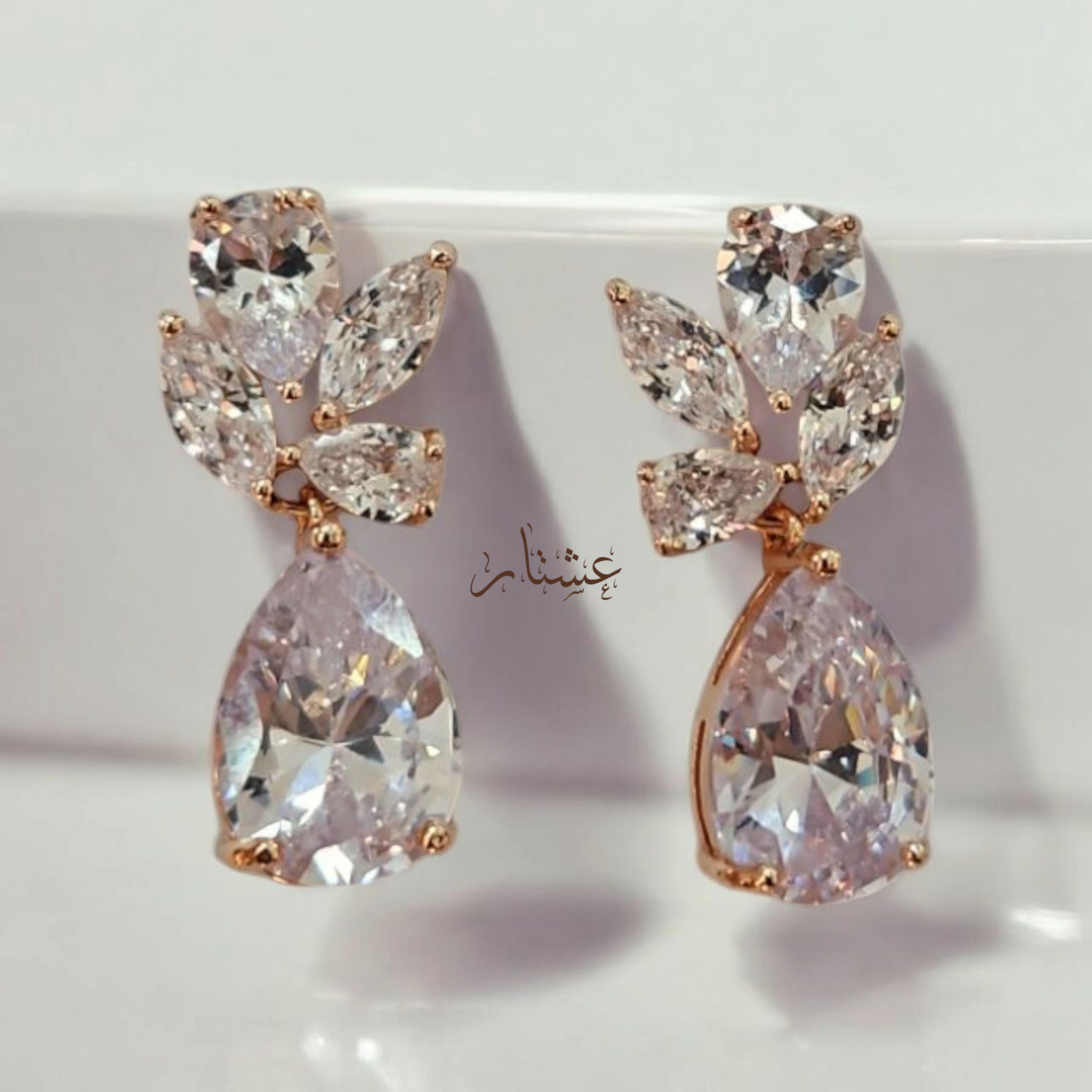 Elegant Rose Gold Crystal Drop EarringsAERC8
